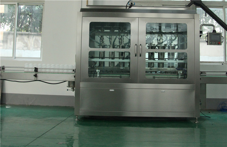 máy làm sốt cà chua